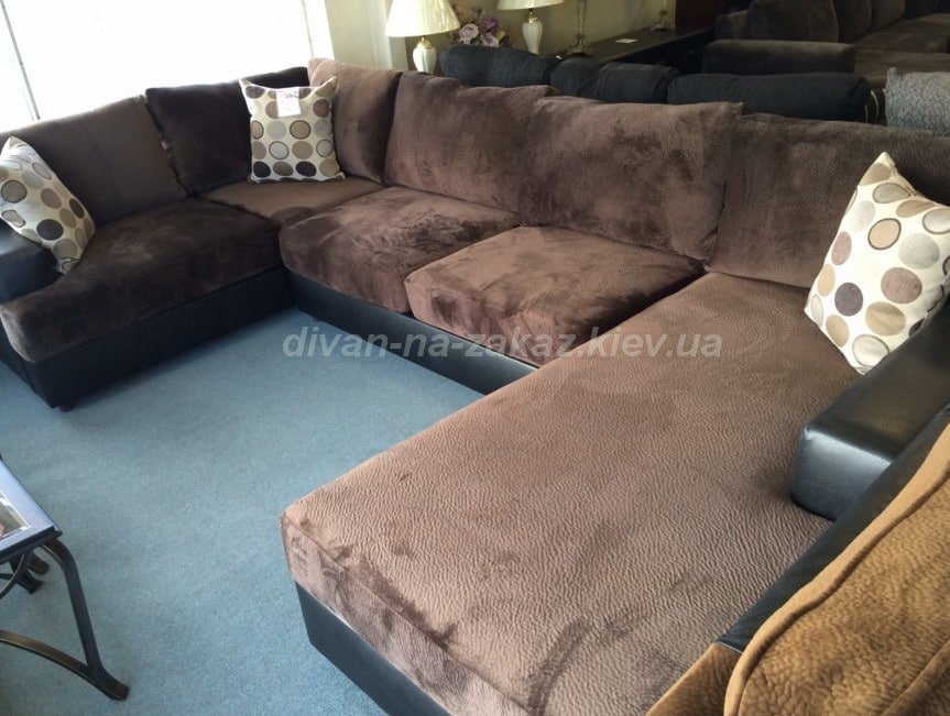 Коричневый модульный диван прованс с пуфиком