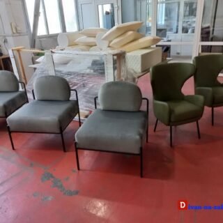 низкое кресло