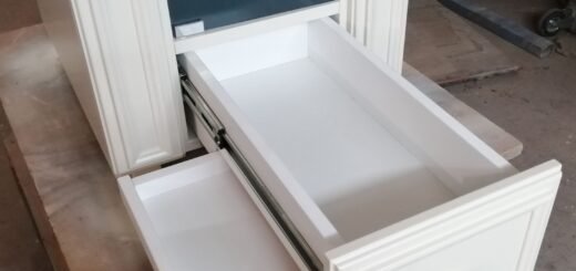 Меблі з натурального дерева під замовлення