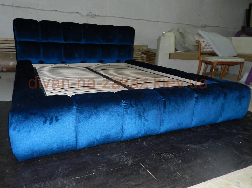 синяя двухместная кровать на заказ