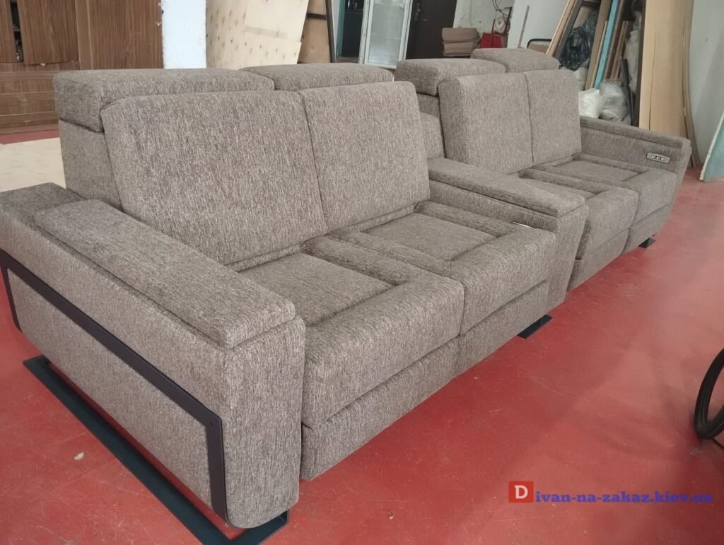 заказать изготовление современного дивана с реклайнером